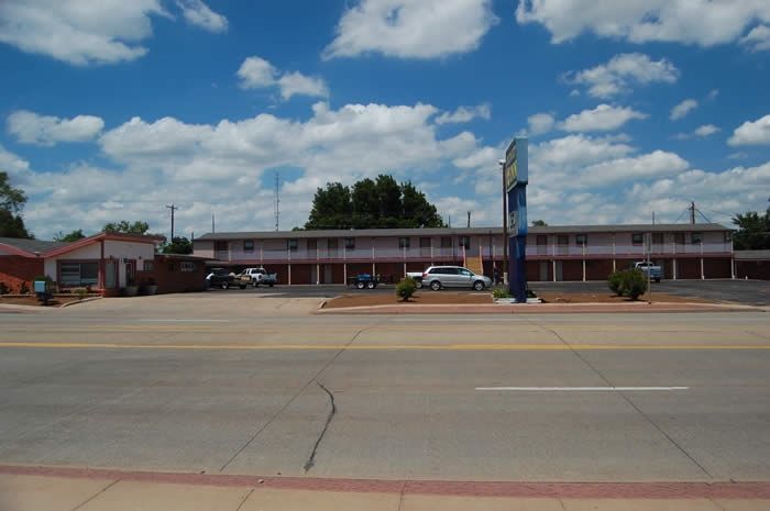 American Inn & Suites Childress Exterior photo